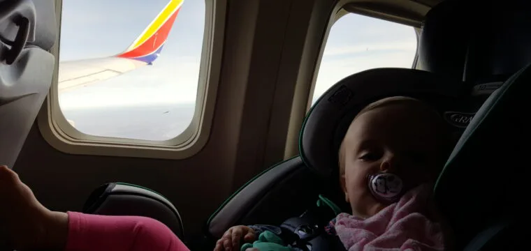 Turbulence On A Plane With A Toddler #bringyourcarseat #takethekids 